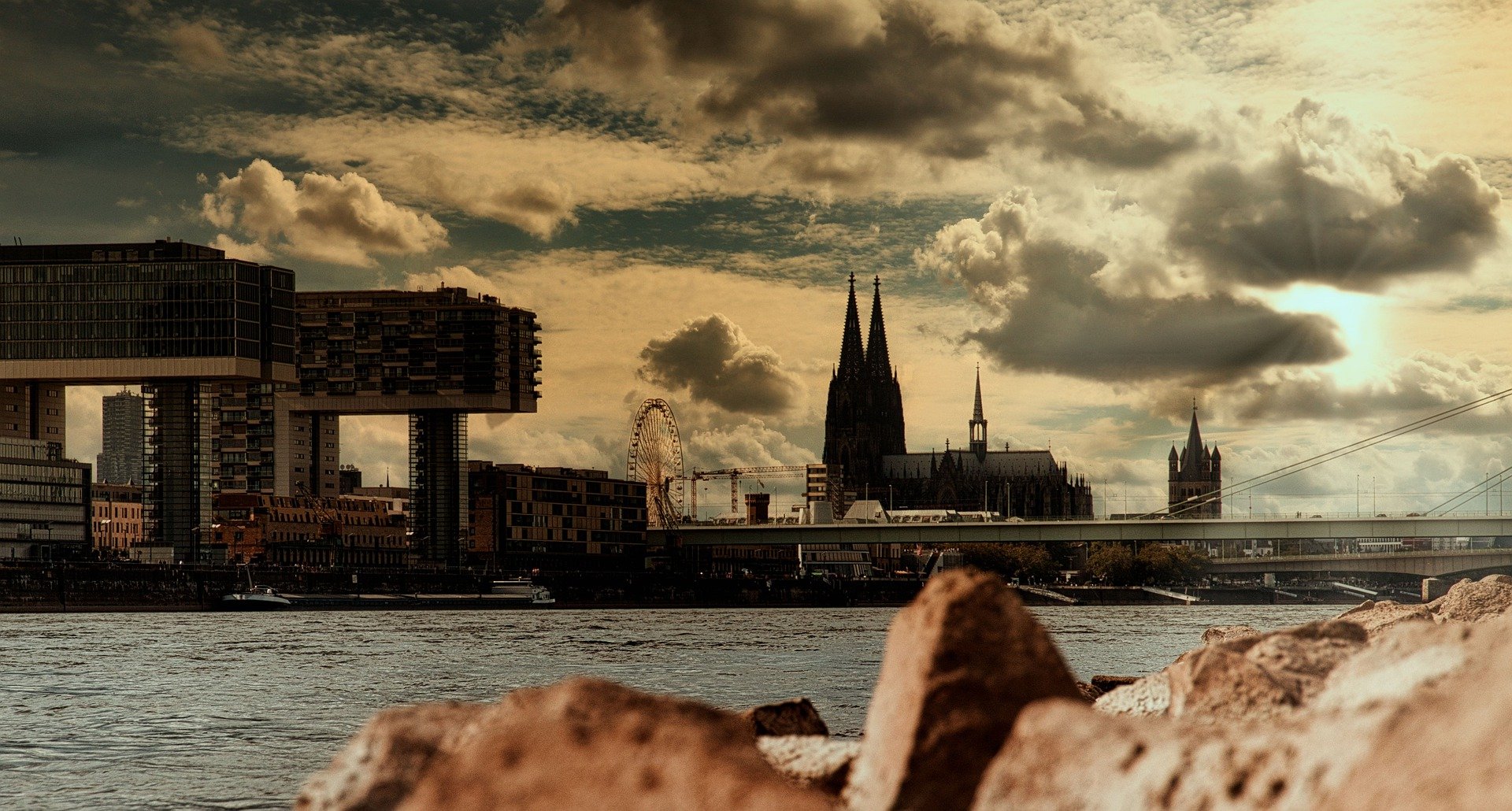 dom-5485962_1920